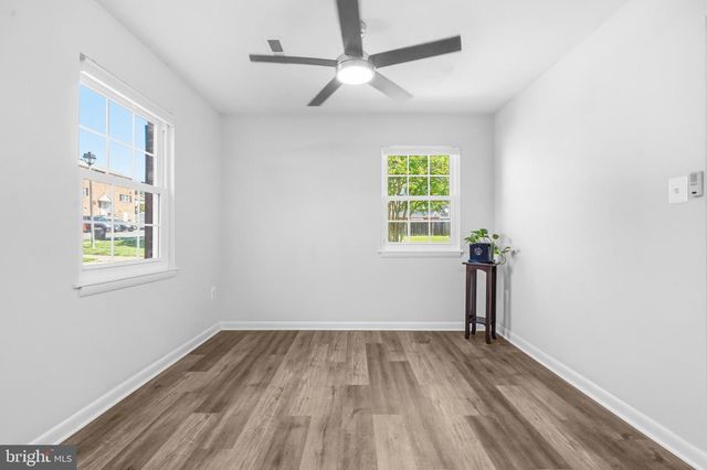 15001 CHERRYDALE DR, Woodbridge, VA 22193