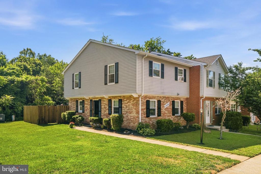 15001 CHERRYDALE DR, Woodbridge, VA 22193