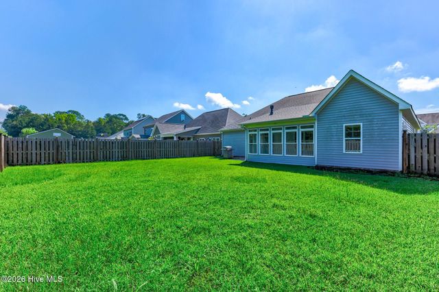 4229 Saltworks Lane, Castle Hayne, NC 28429