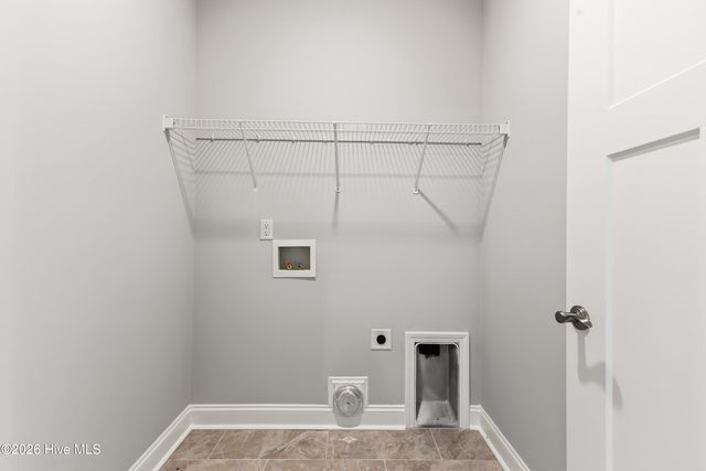 4229 Saltworks Lane, Castle Hayne, NC 28429