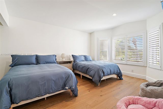 1602 Captains Way, Jupiter, FL 33477