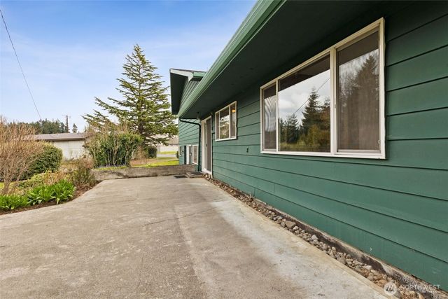 8644 Rich Road SE, Olympia, WA 98501