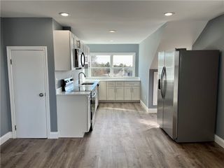 190 East Main Road 3, Middletown, RI 02842