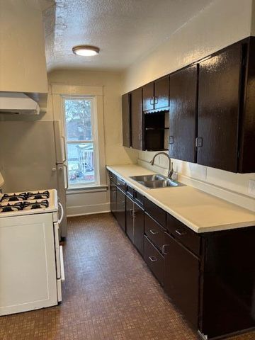 1468 Hoyt Street, Muskegon City, MI 49442