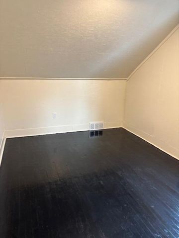 1468 Hoyt Street, Muskegon City, MI 49442