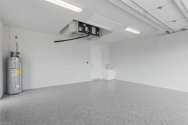 1123 NE 10th ST, Cape Coral, FL 33909