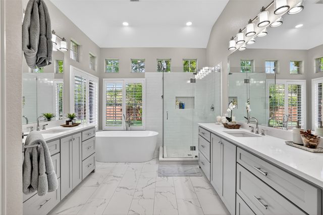 907 Nottingham Circle, Southlake, TX 76092