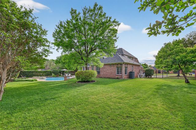 907 Nottingham Circle, Southlake, TX 76092