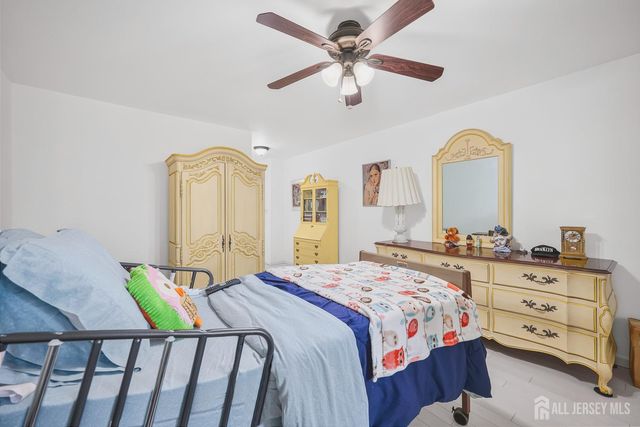 2 Winslow Road, Monroe, NJ 08831