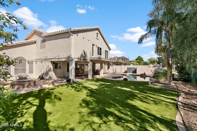 571 N KINGSTON Street, Gilbert, AZ 85233