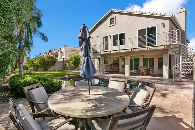 571 N KINGSTON Street, Gilbert, AZ 85233