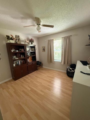 5813 Eagle Cay Lane, Coconut Creek, FL 33073