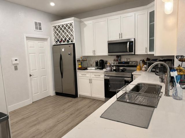 5813 Eagle Cay Lane, Coconut Creek, FL 33073