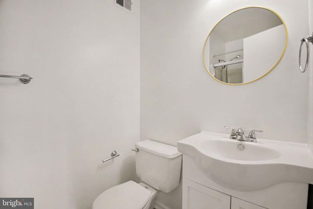 8526 ENGLEWOOD CT, Manassas Park, VA 20111