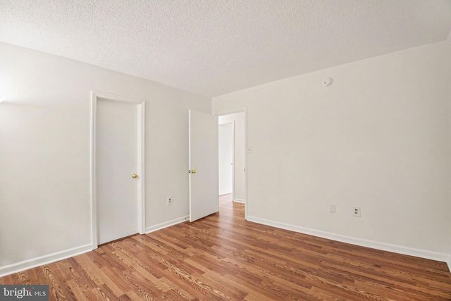 8526 ENGLEWOOD CT, Manassas Park, VA 20111