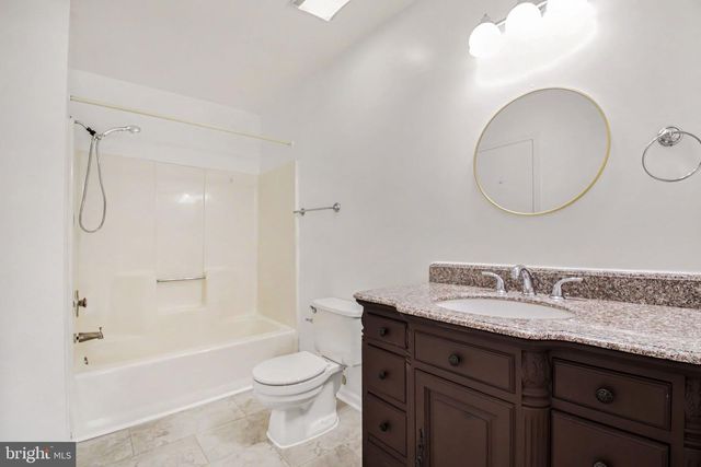 8526 ENGLEWOOD CT, Manassas Park, VA 20111