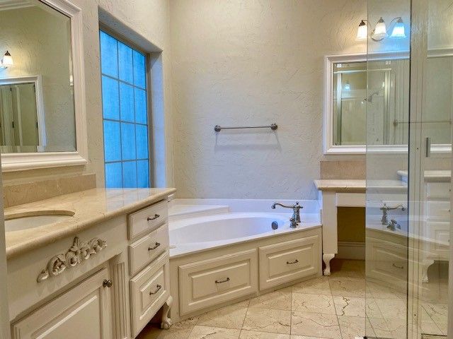 550 Rockingham Drive, Irving, TX 75063