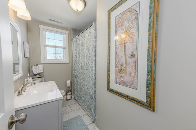 77 Morgan Avenue, East Haven, CT 06512