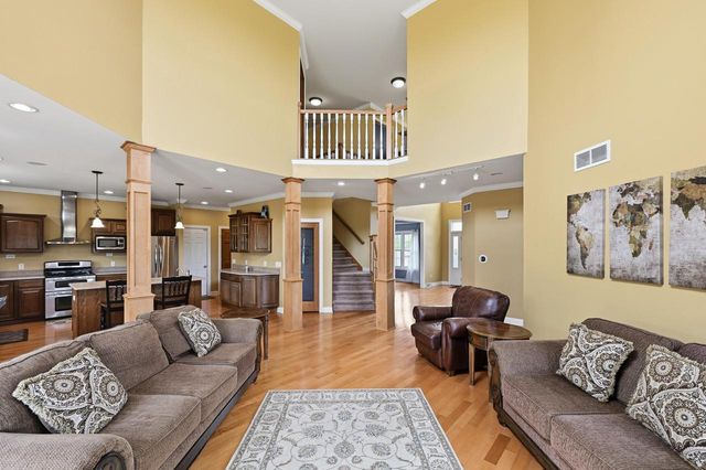 40255 105th STREET, Genoa City, WI 53128