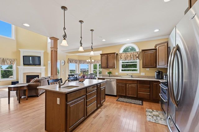 40255 105th STREET, Genoa City, WI 53128