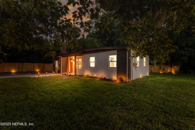 10435 BISCAYNE Boulevard, Jacksonville, FL 32218