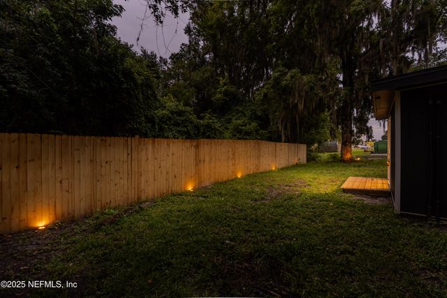 10435 BISCAYNE Boulevard, Jacksonville, FL 32218
