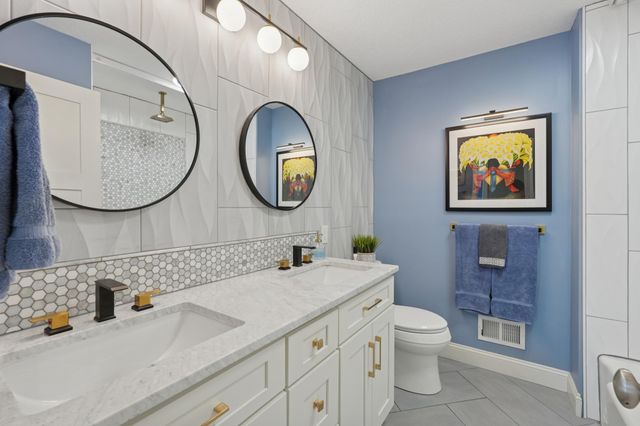 4720 Wilford Way, Edina, MN 55435