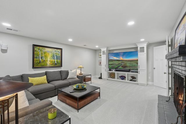 4720 Wilford Way, Edina, MN 55435