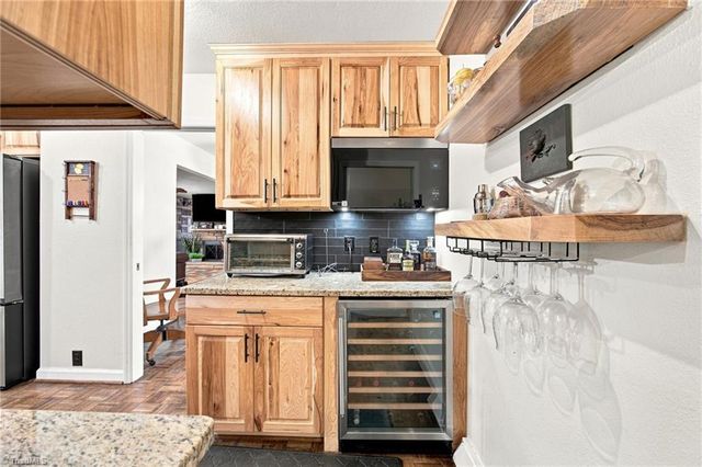 305 Heritage Circle, Statesville, NC 28625