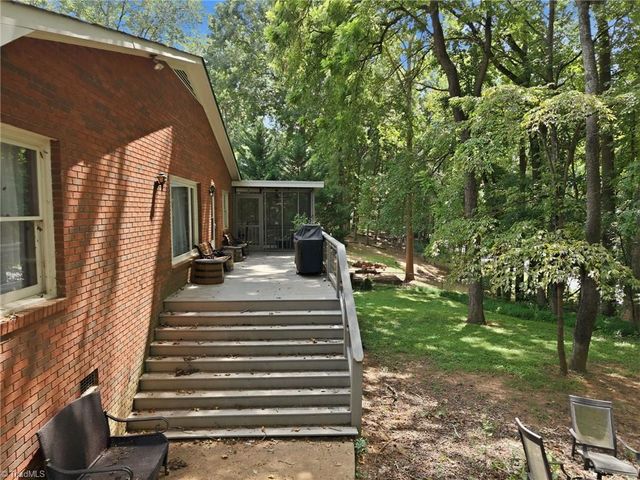 305 Heritage Circle, Statesville, NC 28625
