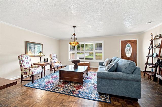 305 Heritage Circle, Statesville, NC 28625