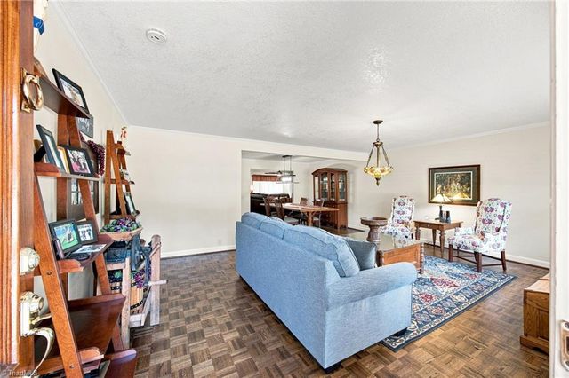 305 Heritage Circle, Statesville, NC 28625