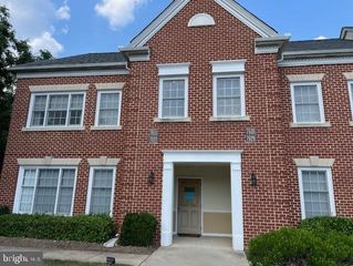 7933 BELLE POINT DR, Greenbelt, MD 20770