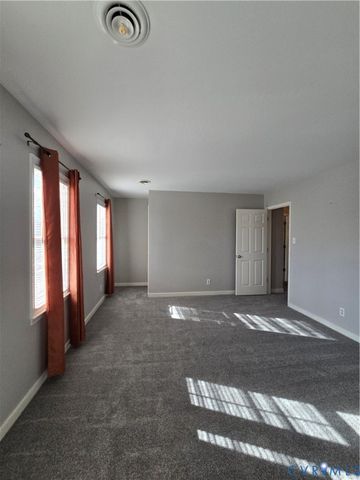 10204 Stonecrest Rd, Chesterfield, VA 23237