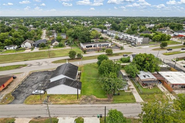 4612 Stassen Street, Houston, TX 77051