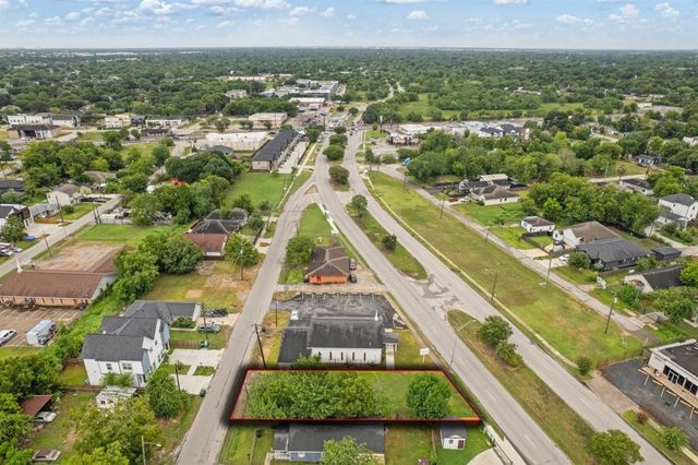 4612 Stassen Street, Houston, TX 77051
