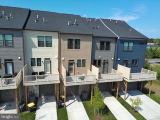 4805 VISTA GREEN LN, Lanham, MD 20706