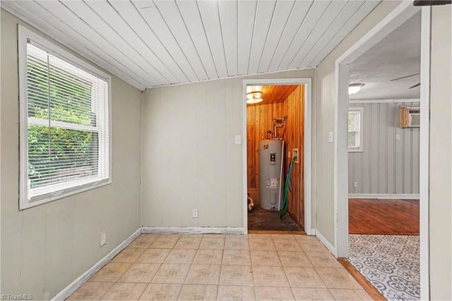 4312 Vickrey Chapel Road N, Jamestown, NC 27282
