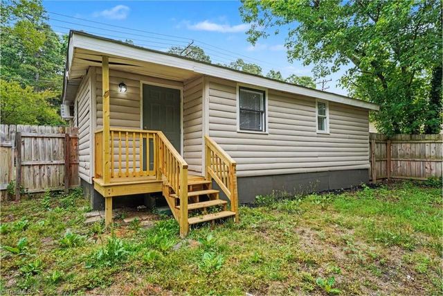 4312 Vickrey Chapel Road N, Jamestown, NC 27282