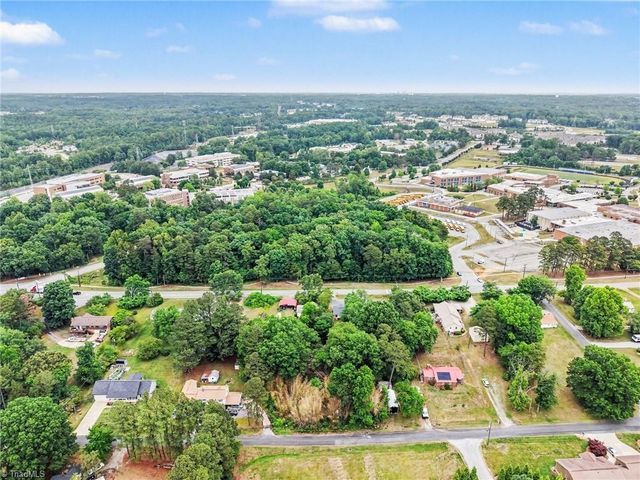4312 Vickrey Chapel Road N, Jamestown, NC 27282