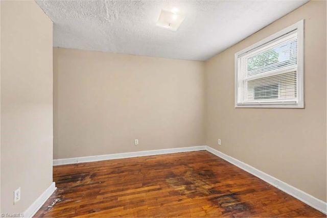 4312 Vickrey Chapel Road N, Jamestown, NC 27282