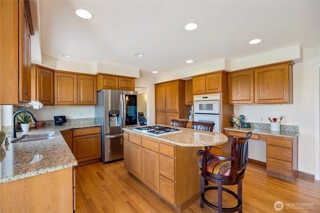 7618 80th Avenue NE, Marysville, WA 98270