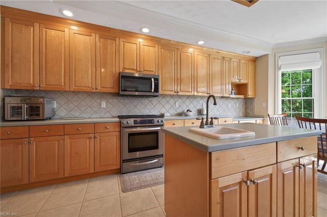 3805 Canter CT, Virginia Beach, VA 23456