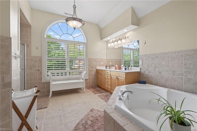 3805 Canter CT, Virginia Beach, VA 23456