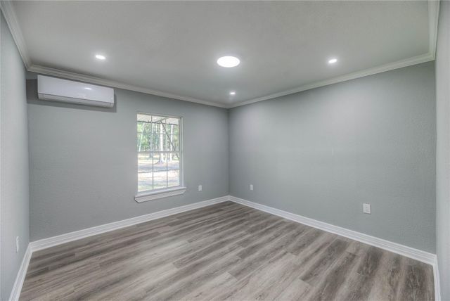 420 Oak Forest Drive, Shepherd, TX 77371
