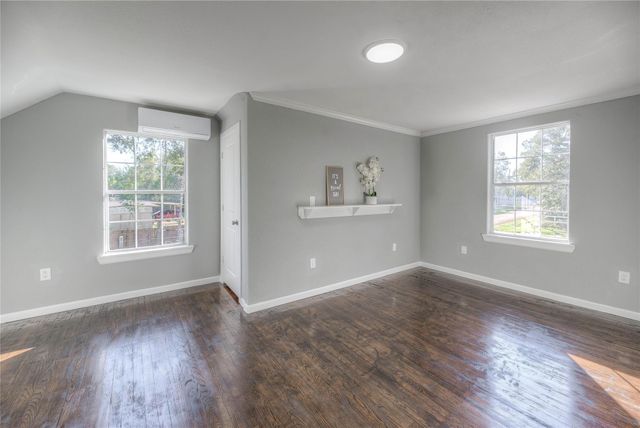 420 Oak Forest Drive, Shepherd, TX 77371