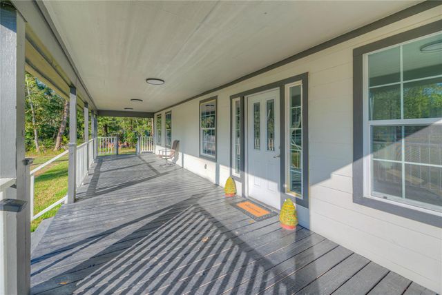 420 Oak Forest Drive, Shepherd, TX 77371