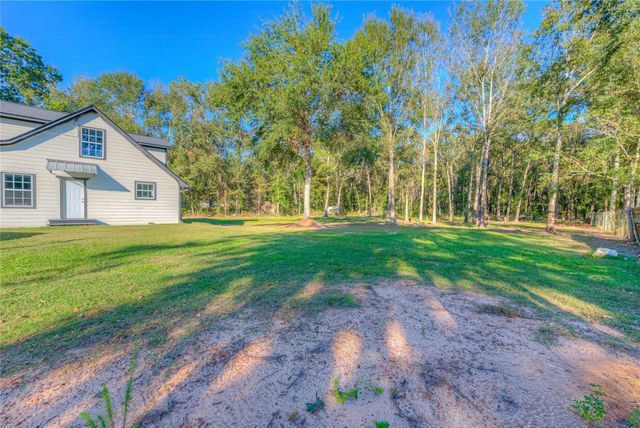 420 Oak Forest Drive, Shepherd, TX 77371