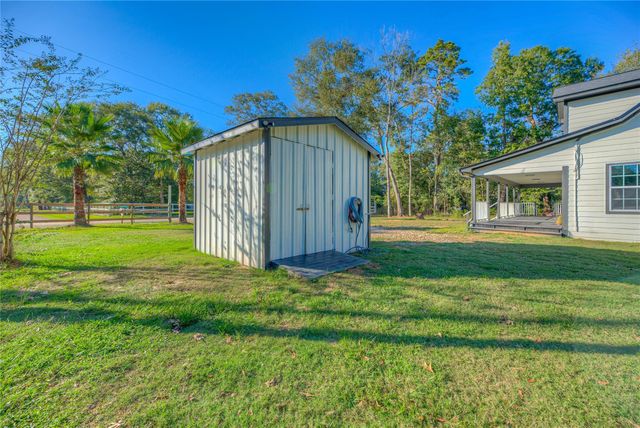 420 Oak Forest Drive, Shepherd, TX 77371