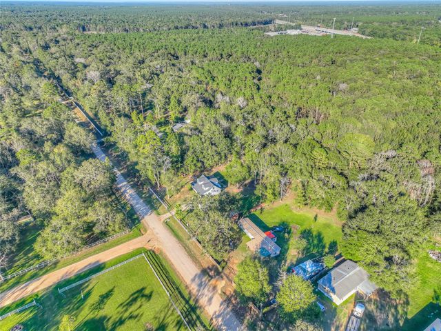 420 Oak Forest Drive, Shepherd, TX 77371